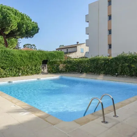 Felicita By Interhome